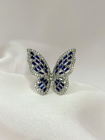 ������ 