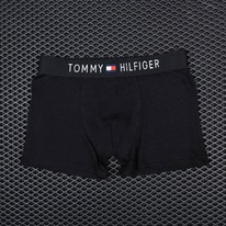   Tommy Hilfiger  5743