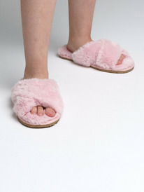 PlayToday    42321052