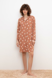 09.04  Very Neat ����� ��� � 50025/�������� ����,����� �������