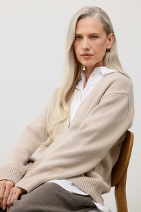 06.04  Very Neat ������� ��� �� 30261/�/��������