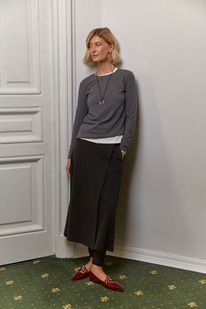 05.05  Very Neat ���� ��� ��� 7019/������