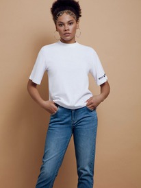 15.05 CONTE ELEGANT ������� ������� CONTE Oversize-�������� �� ������ �Believe� 