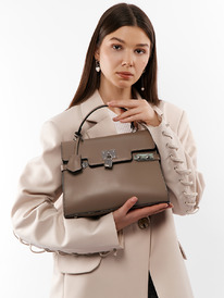 15.06 LACCOMA ����� MJ021-����� ��� ���� ������