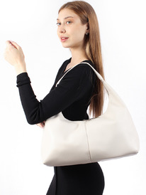 22.06 LACCOMA ����� ������-L815-�������� ����� ��� ���� ������