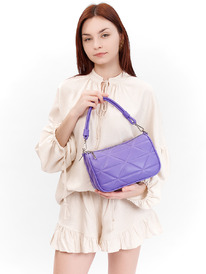 19.06 LACCOMA ����� �����-�826-���������� ��� ���� ������