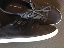 �ommy Hilfiger ����  1318��� ����.������ 39